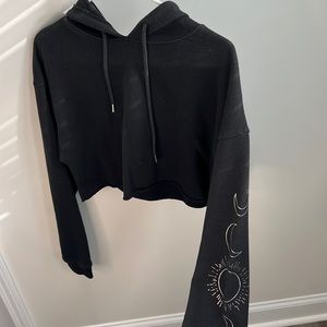 Women’s crop top hoodie